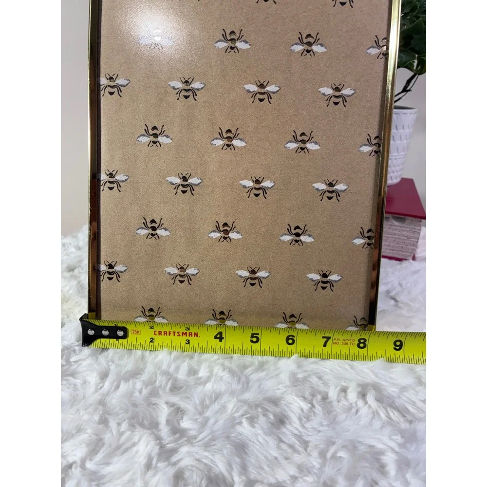 N/A gold tone
